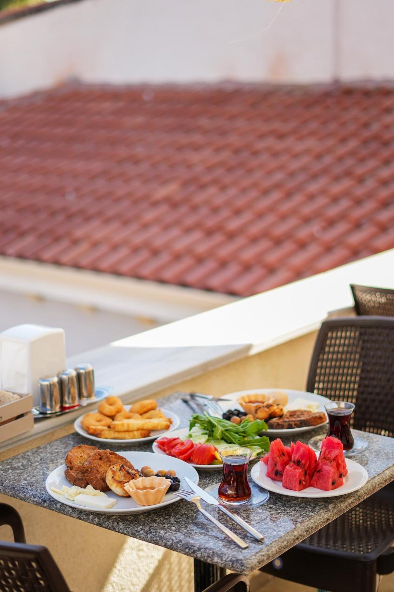 Imroz Adali'S Hotel Exterior photo